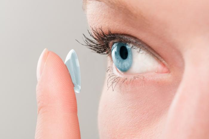 Best contact lenses for people with dry eyes Medical