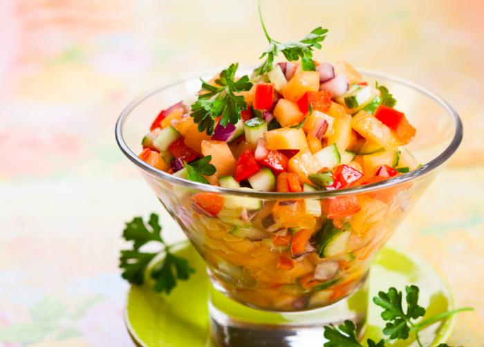 Salsa containing cantaloupe